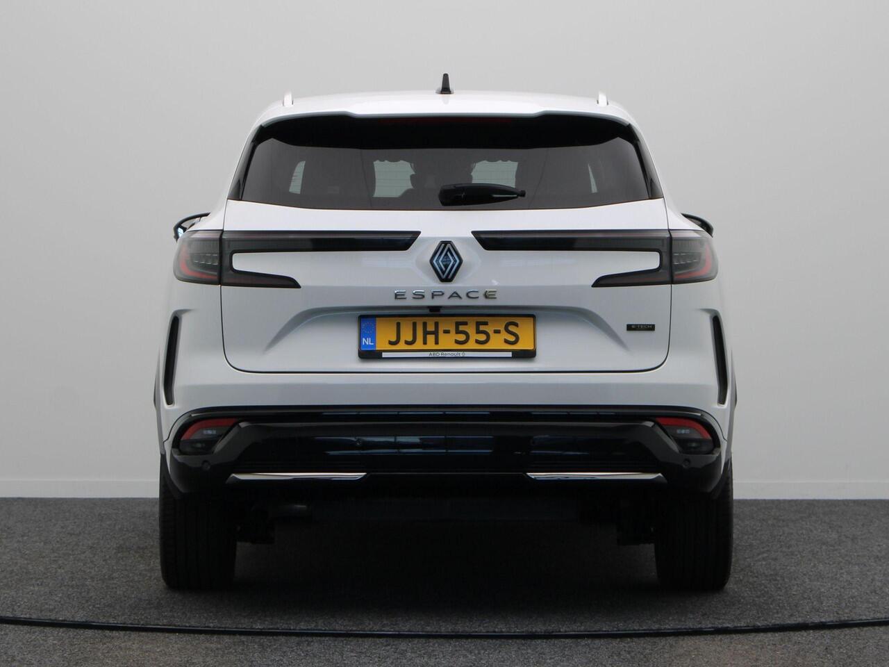Renault ESPACE E-Tech full hybrid 200 techno 7p. | 7 persoons | Adaptieve cruise control | elektrisch bedienbare kofferklep | Stuur verwarming | 360 graden camera |