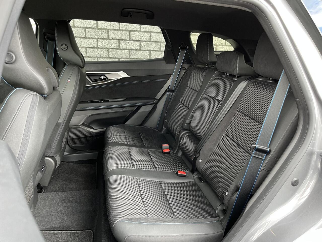 Renault ESPACE E-Tech full hybrid 200 Esprit Alpine 5p. | 360° Camera | El. achterklep | Vierwielbesturing |