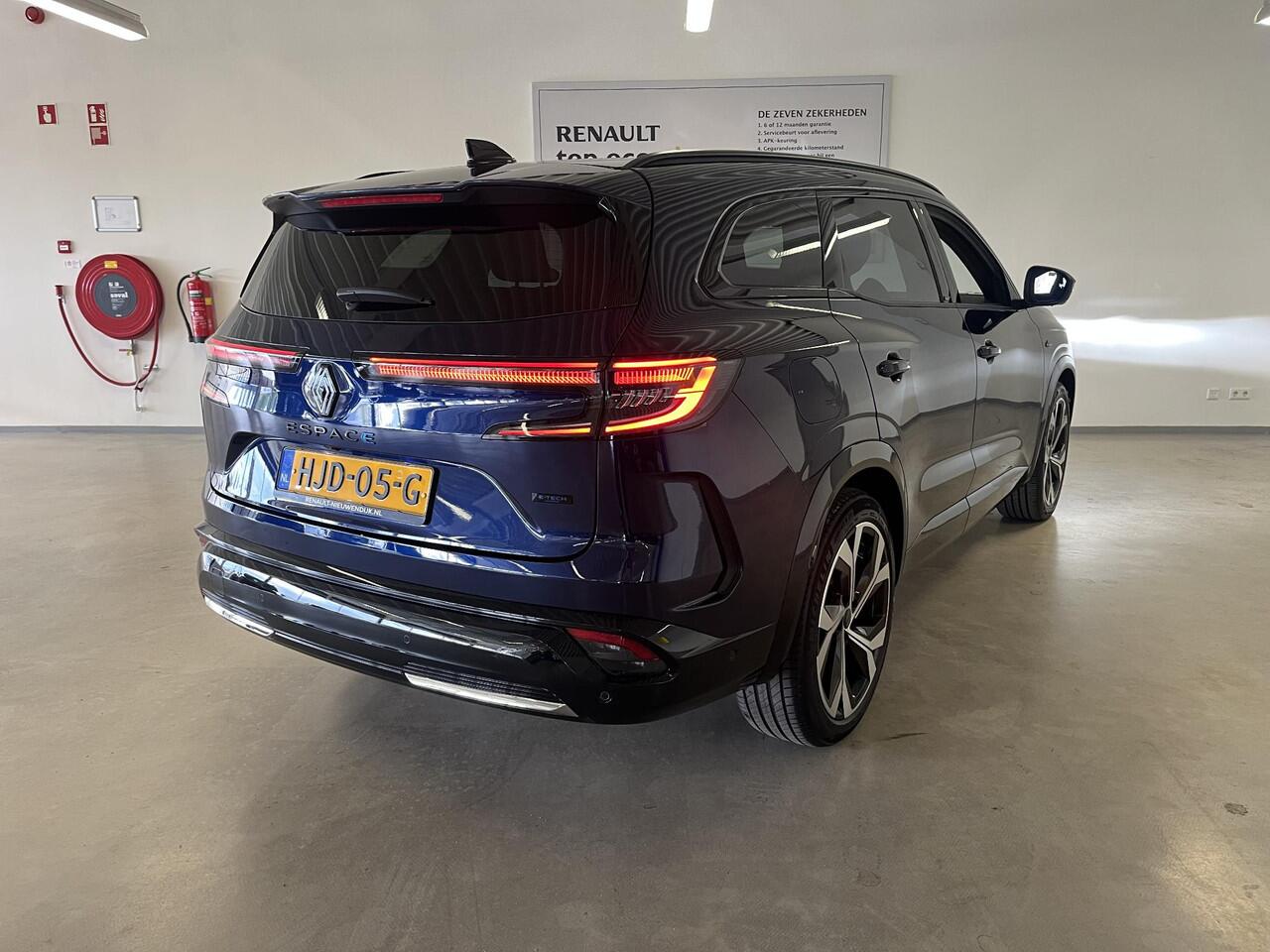 Renault ESPACE E-Tech full hybrid 200 esprit Alpine 7p. / APPLE CARPLAY ANDROID AUTO / CLIMATE CONTROLE PARKEERSENSOREN RONDOM / CAMERA / ELEKTRISCHE ACHTERKLEP / ADAPTIEVE CRUISE CONTROLE.