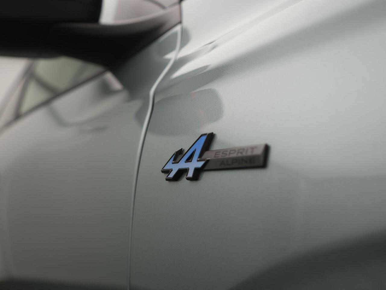 Renault ESPACE E-Tech full hybrid 200 esprit Alpine 5p. - Trekhaak - Pack Comfort - Pack Light & Sound -