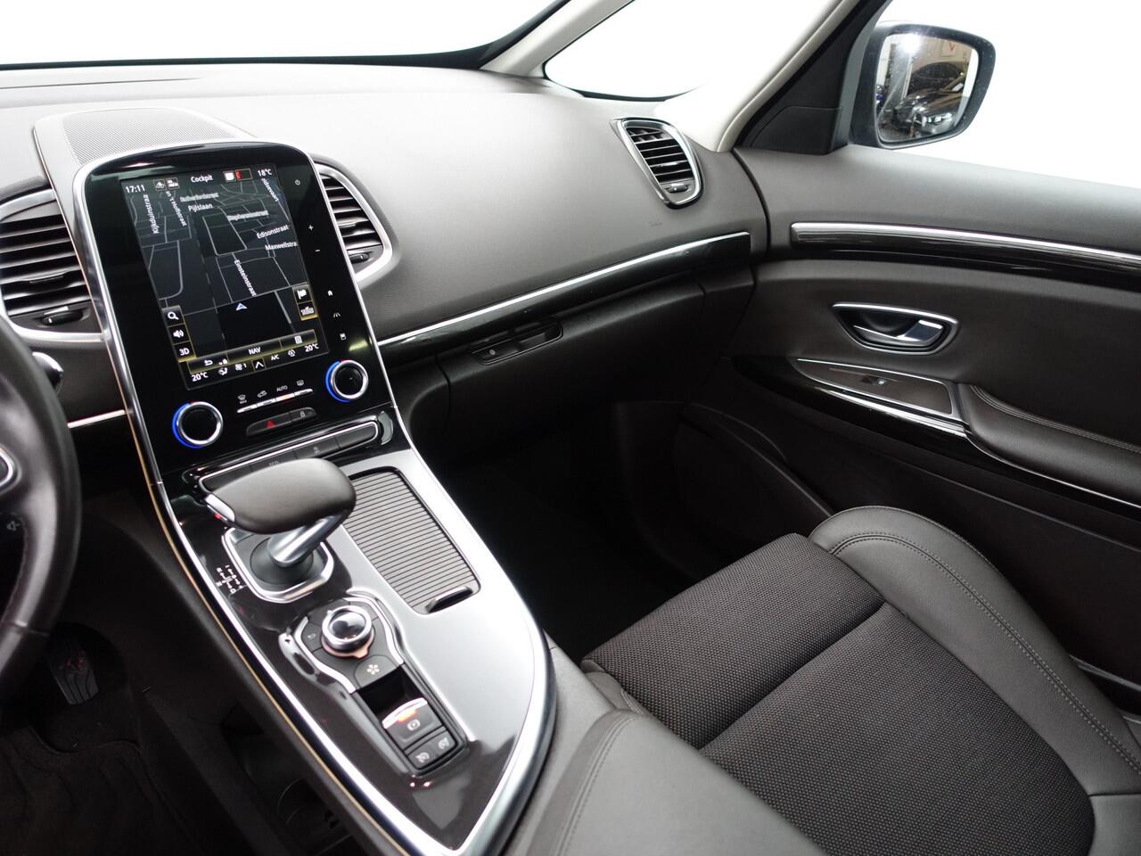 Renault ESPACE 1.8 TCe Intens Panoramic Aut- Panoramadak, Xenon Led, Park Assist, Blindspot, Comfort Interieur, Virtual Cockpit