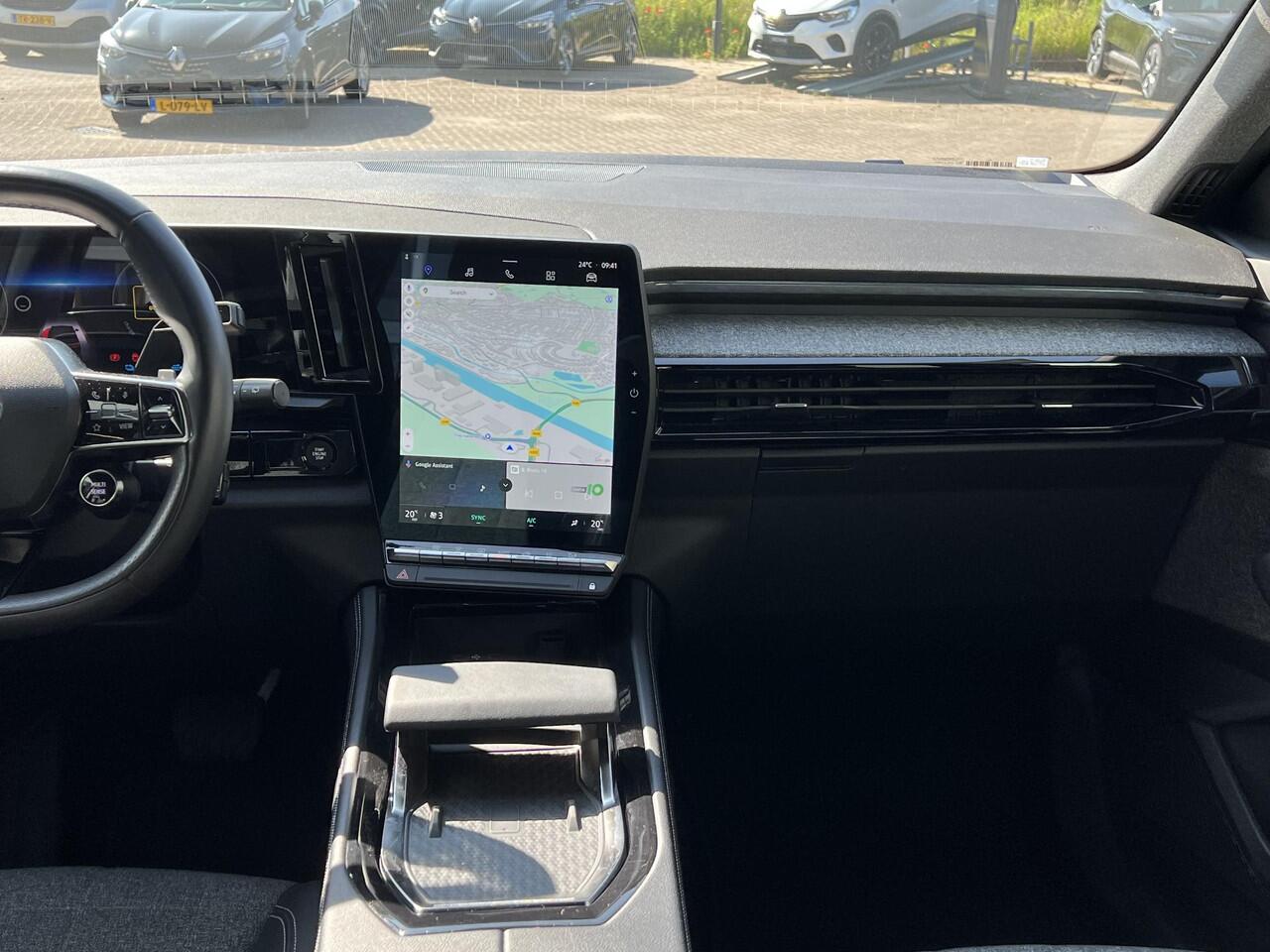 Renault ESPACE E-Tech full hybrid 200 techno 7p. | 360° Camera | Google Maps geïntegreerd | Elektrische Achterklep |