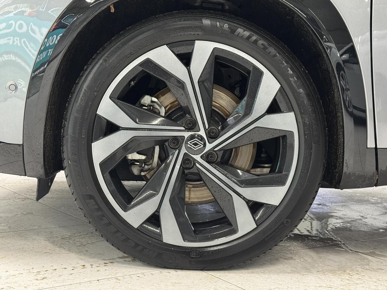 Renault ESPACE E-Tech full hybrid 200 Esprit Alpine 7p. | Navigatie | Panoramadak | Harman / Kardon | 360 Camera | Stoel + stuurverwarming | Head-up Display |