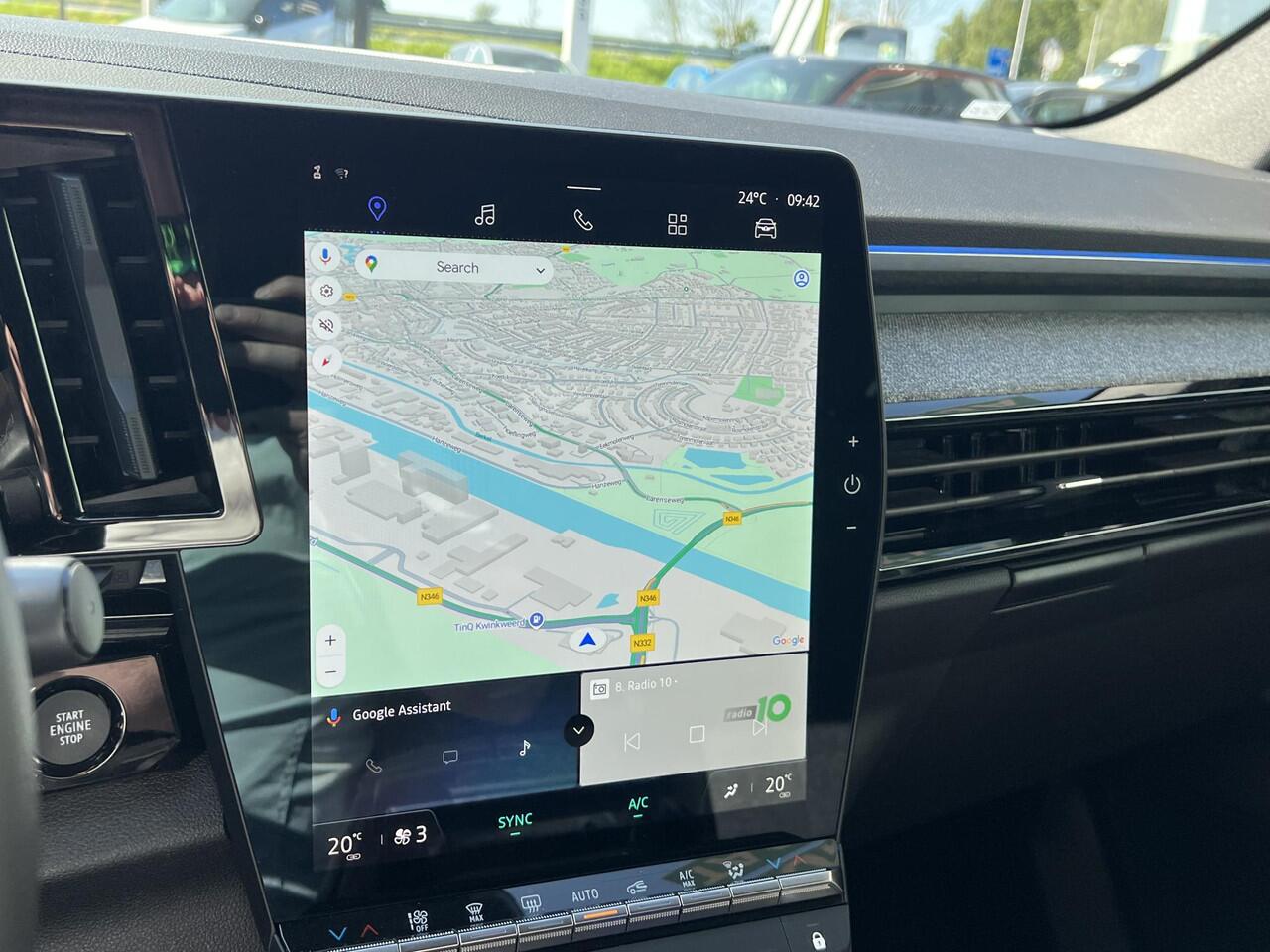 Renault ESPACE E-Tech full hybrid 200 techno 7p. | Pack Around View Camera | Google Maps geïntegreerd | Elektrische Achterklep |