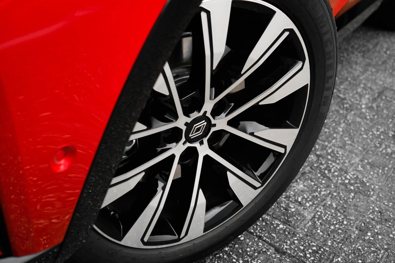 Renault ESPACE E-Tech Hybrid 200 techno 7 persoons | 7-persoons | Full Hybride | automaat | navigatie | grootscherm | incl. Bovag rijklaarpakket met 12 maanden garantie |