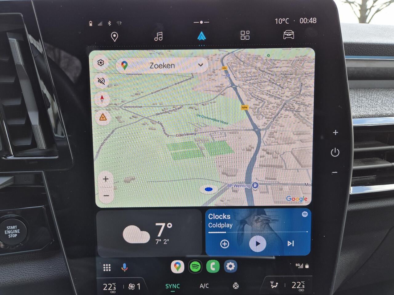 Renault ESPACE E-Tech Full Hybrid 200 techno 7p. / 360 Graden Camera / Adaptief Cruise Control / Elektrische Achterklep / / Navigatie / Apple Carplay & Android Auto / Lichtmetalen Velgen 19" /