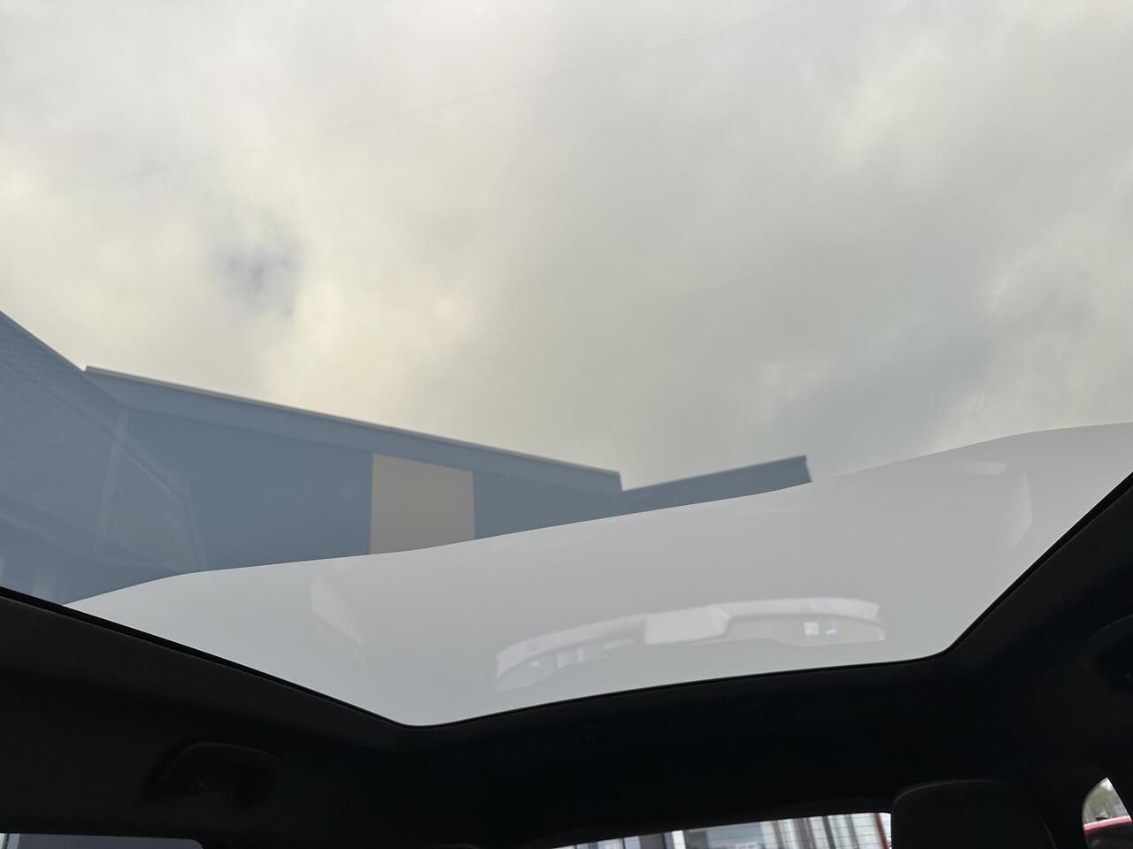 Renault ESPACE E-Tech full hybrid 200 esprit Alpine 7p. l Meer dan ¤ 4.000 voorraadvoordeel! l 5 jaar gratis fabrieksgarantie! l Uit voorraad leverbaar!