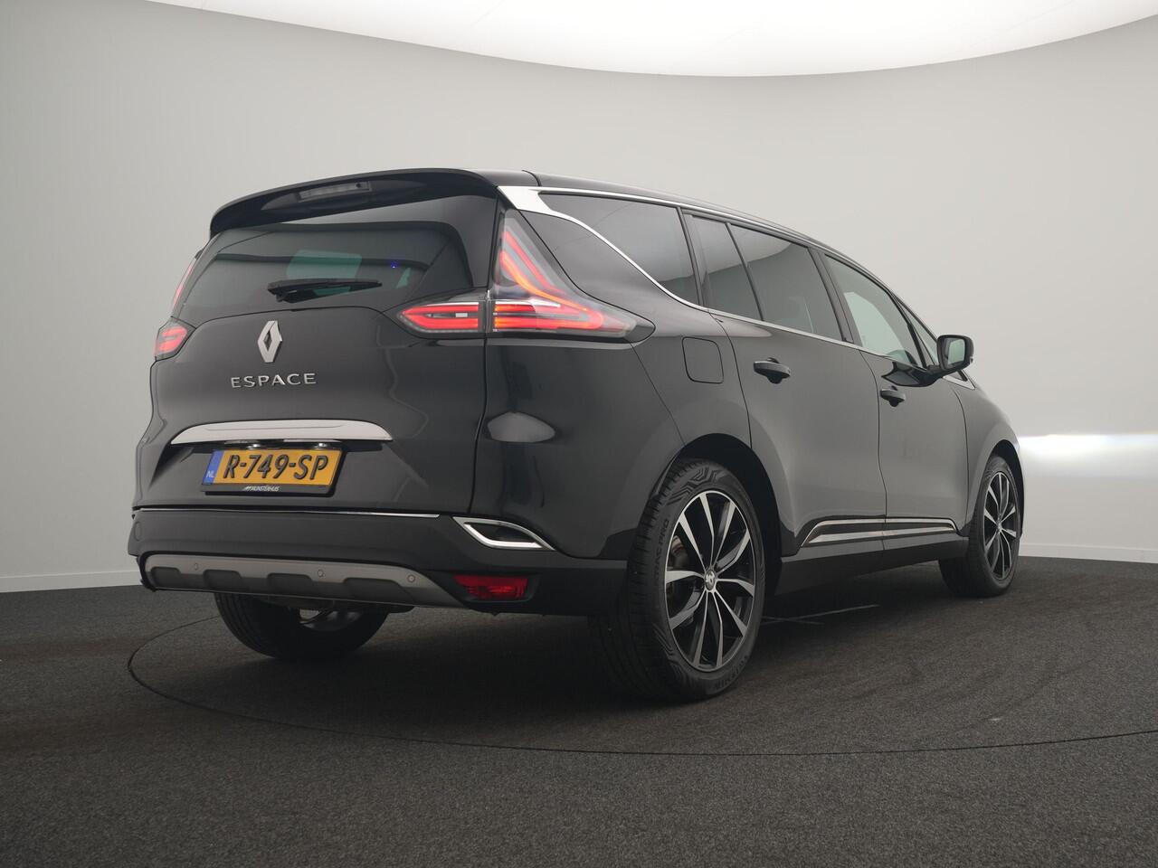 Renault ESPACE 1.8 TCe 225 EDC Initiale Paris 7p. - RIJKLAARPRIJS - 7-persoons - All Seasonbanden - Dealeronderhouden - Afneembare Trekhaak - Elektrisch Glazen Panoramadak