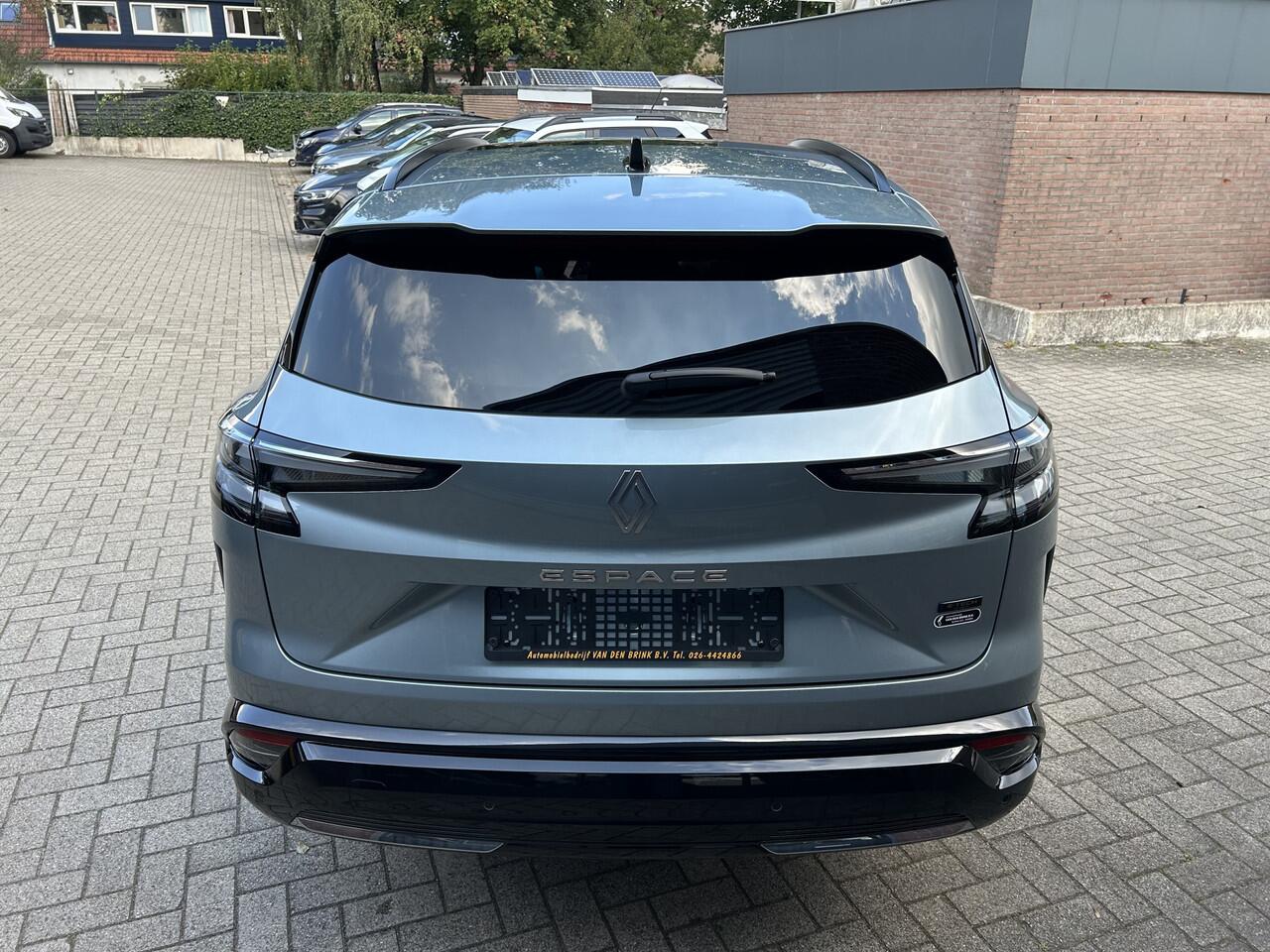 Renault ESPACE E-Tech full hybrid 200 iconic 5p.