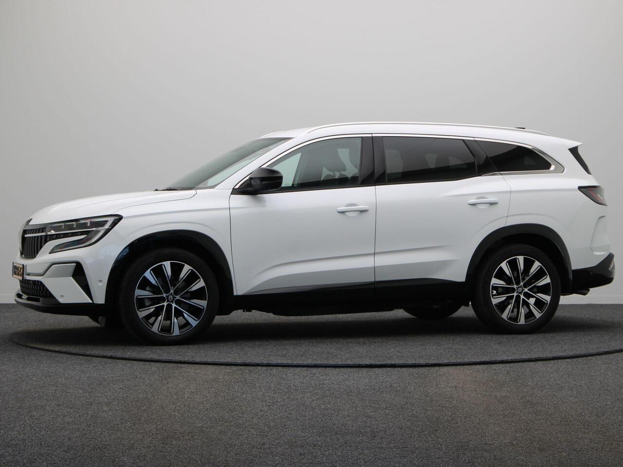 Renault ESPACE E-Tech full hybrid 200 techno 7p. | 7 persoons | Adaptieve cruise control | elektrisch bedienbare kofferklep | Stuur verwarming | 360 graden camera |