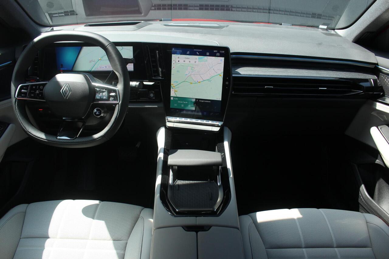 Renault ESPACE E-Tech full hybrid 200Pk iconic 7p. | Google Navigatie | Draadloze Carplay | Harman Kardon | Matrix Led Beam koplampen | Pack Advanced Driving Assist | 4 Control | Lederenbekleding | Elektrische Stoelen | Stoel & Stuurverwarming |