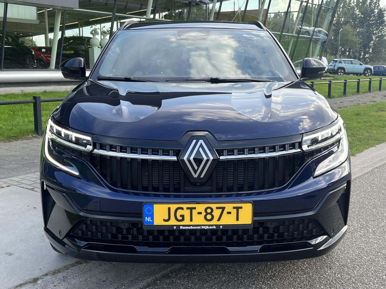 Renault ESPACE hybrid 200 iconic 7-Persoons / Harman-Kardon / 4-Control / Stoelverw. + Stuurverw. / 360' Camera / Apple Carplay - Android Auto / 20'' LMV /