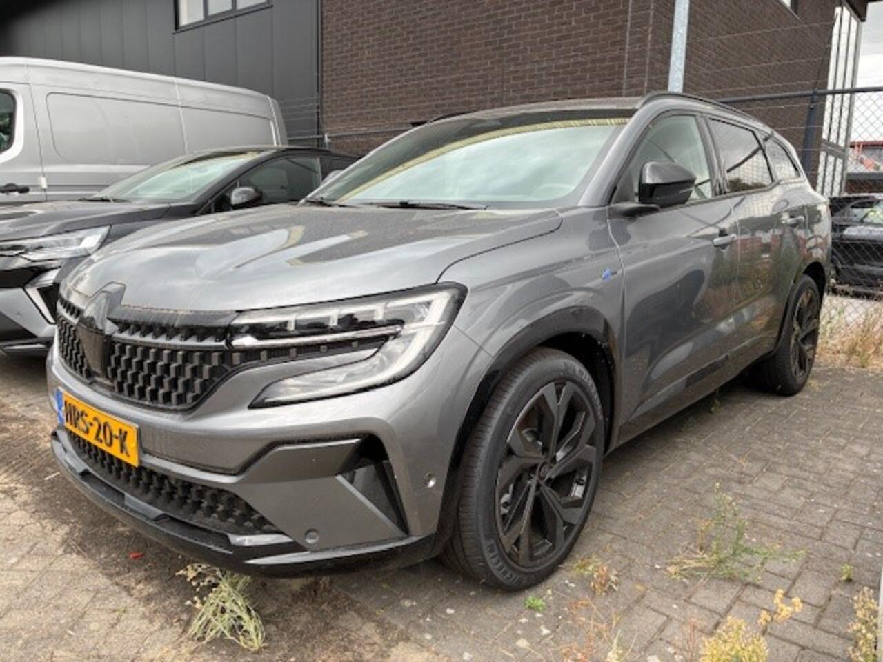 Renault ESPACE E-Tech full hybrid 200 esprit Alpine 7p. - pack around view camera / pack solid / panoramisch vast glazen dak / pack advanced driving assist§pack harman kardon premium sound