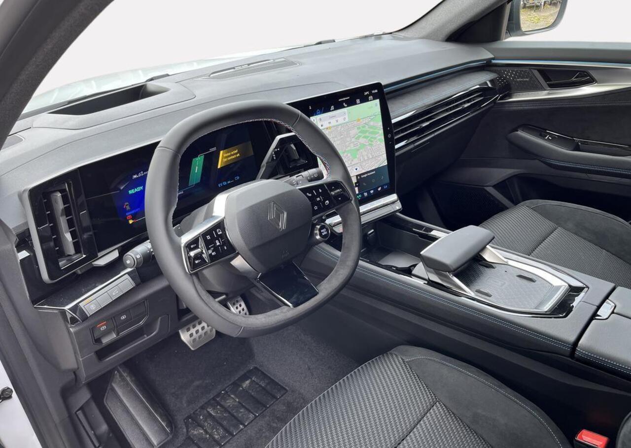 Renault ESPACE E-Tech Hybrid 200 esprit Alpine 5p. - pack harman kardon premium sound,pack bagage,pack around view camera,pack advanced driving assist,pack solid,matrix LED