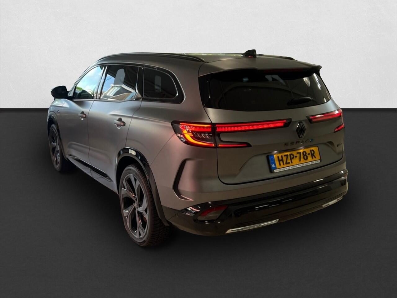 Renault ESPACE E-Tech full hybrid 200 esprit Alpine 7p. PANORAMA / ADAPTIVE CRUISE / 4 CONTROL / 7 PERSOONS