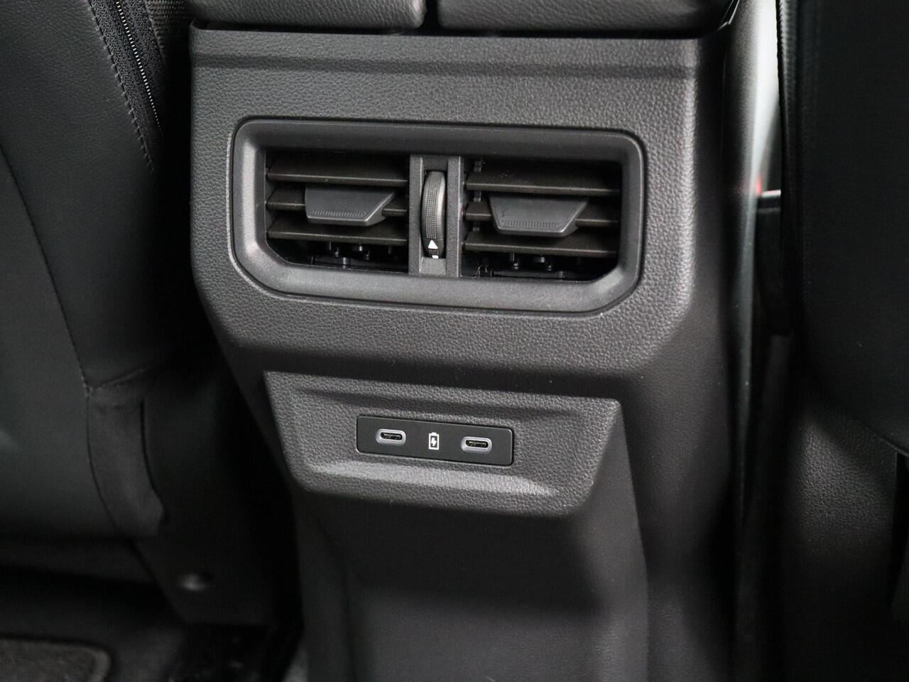 Renault ESPACE E-Tech full hybrid 200pk techno 7p. | Panoramisch vast glazen dak | Elektrisch bedienbare achterklep |