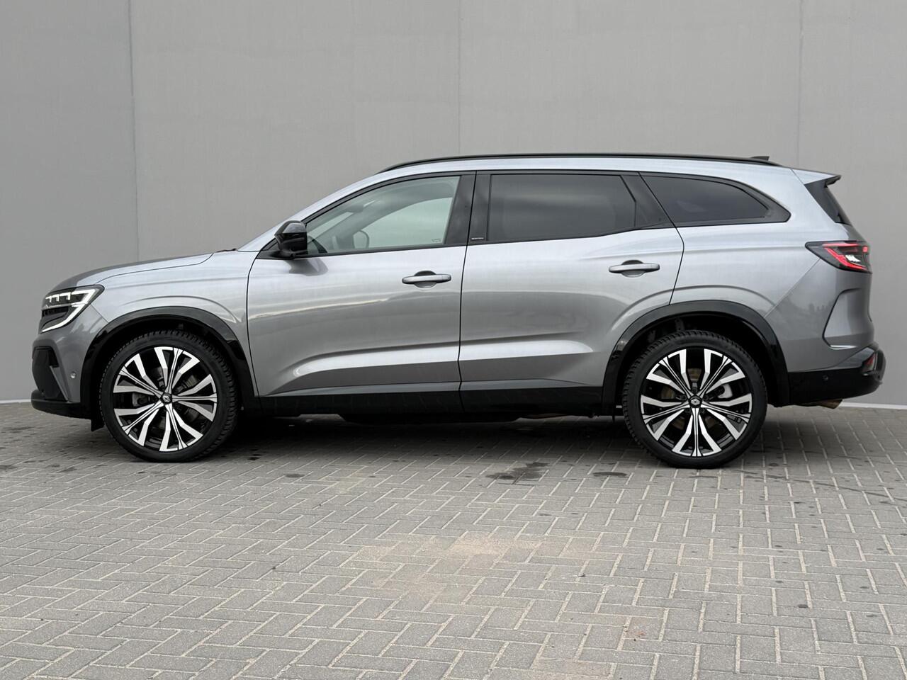 Renault ESPACE E-Tech full hybrid 200 iconic 7p. Automaat / All Season Banden / Lederen Bekleding / Elektrische Stoelen met Geheugen / Harman Kardon Premium / Head Up Display / Panoramadak / Stoel & Stuurverwarming /