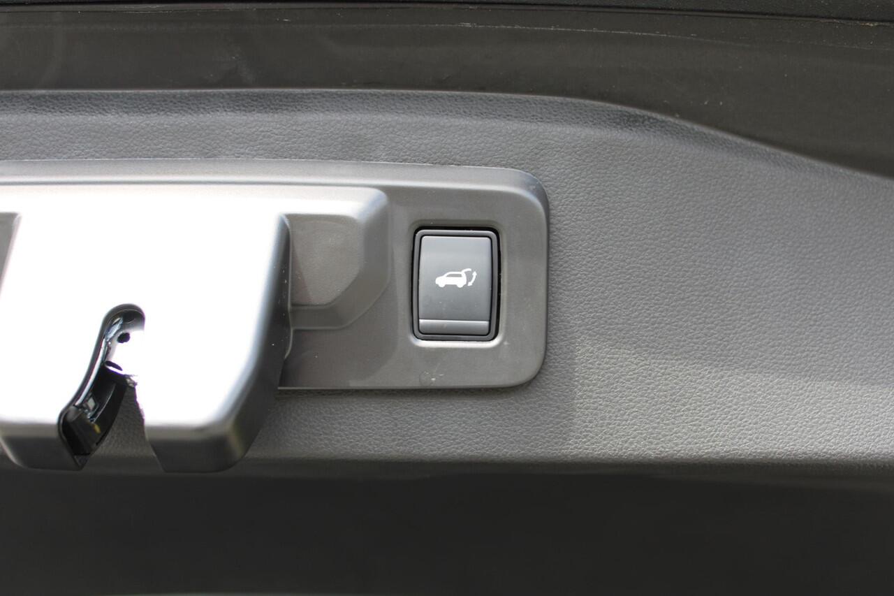 Renault ESPACE E-Tech full hybrid 200 esprit Alpine 7p. / DEMO / PACK HARMAN KARDON / PACK ADVANCED DRIVING ASSIST / PACK AROUND VIEW CAMERA