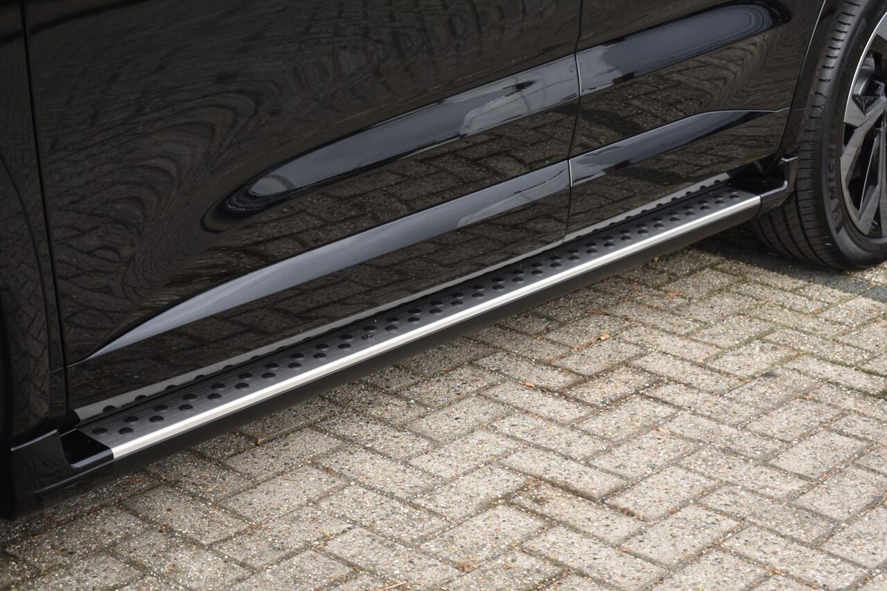 Renault ESPACE E-Tech Full Hybrid Esprit Alpine 5p. 200PK | Panoramadak | Sidesteps | Google Navigatie | 4Control | Stoel- en Stuurverwarming | 20" Inch Lichtmetalen Velgen | Apple CarPlay & Android Auto