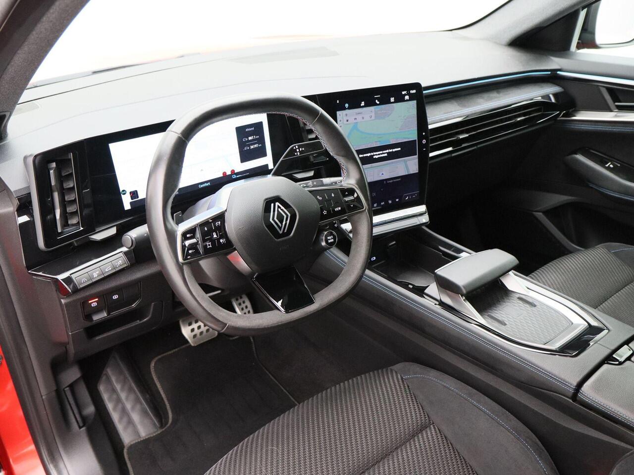 Renault ESPACE E-Tech full hybrid 200 esprit Alpine 7-Persoons | Full LED | Navigatie | Camera | Panoramadak | 20 Inch | Adaptive Cruise | CarPlay | 26.196 Km!!