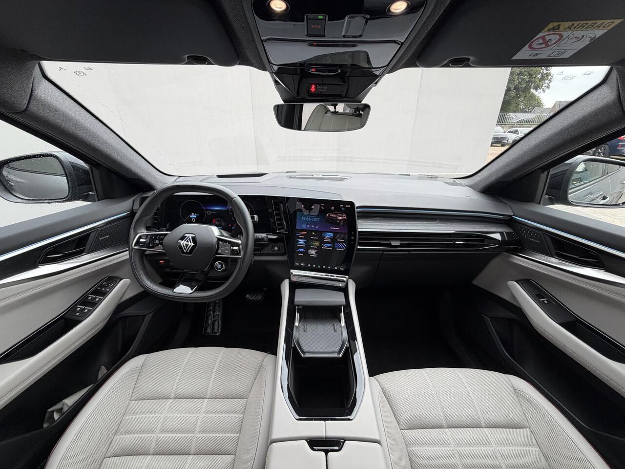 Renault ESPACE E-Tech full hybrid 200 iconic 7p. Automaat / All Season Banden / Lederen Bekleding / Elektrische Stoelen met Geheugen / Harman Kardon Premium / Head Up Display / Panoramadak / Stoel & Stuurverwarming /