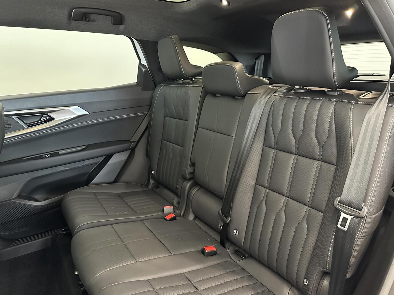 Renault ESPACE 1.2 E-Tech full hybrid 200 Iconic 7p. | Pack Vision | Pack Light & Sound | All season banden | Van: ¤ 59.332,- nu rijklaar voor: ¤ 58.332,-