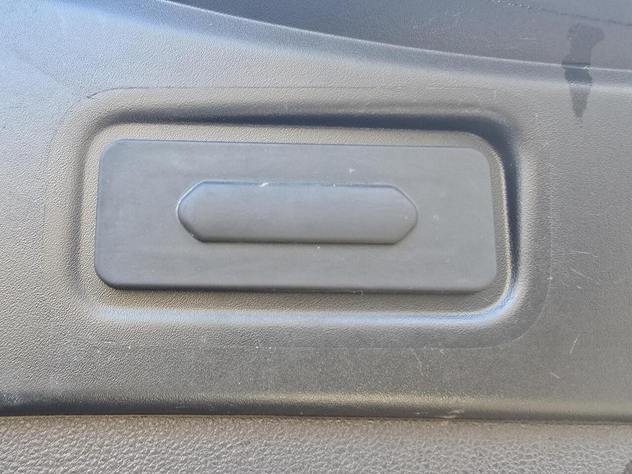 Renault ESPACE 1.8 TCe Intens 7p. 224pk Automaat | Trekhaak | Adaptieve Cruise | Achteruitrijcamera | Elektrische Achterklep | Head up Display