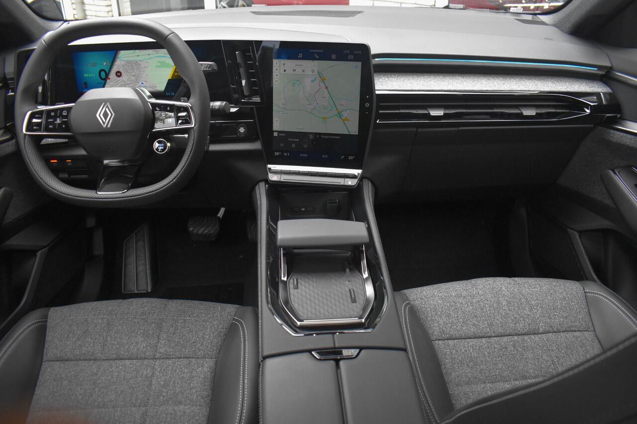 Renault ESPACE E-Tech full hybrid 200 techno 7p. Pano ACC Navi LE