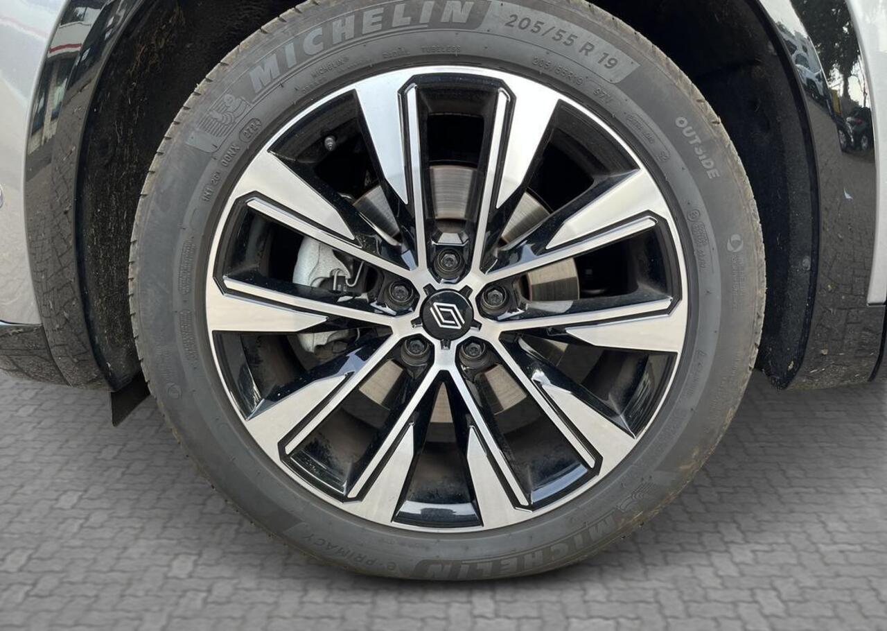 Renault ESPACE E-Tech full hybrid 200 Techno 7p.