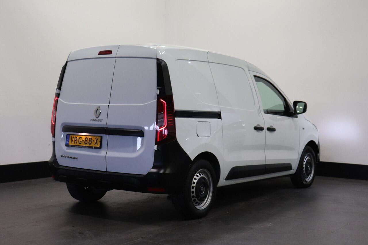 Renault EXPRESS 1.5 dCi EURO 6 - Airco - Cruise - PDC - ¤ 11.499,- Excl.