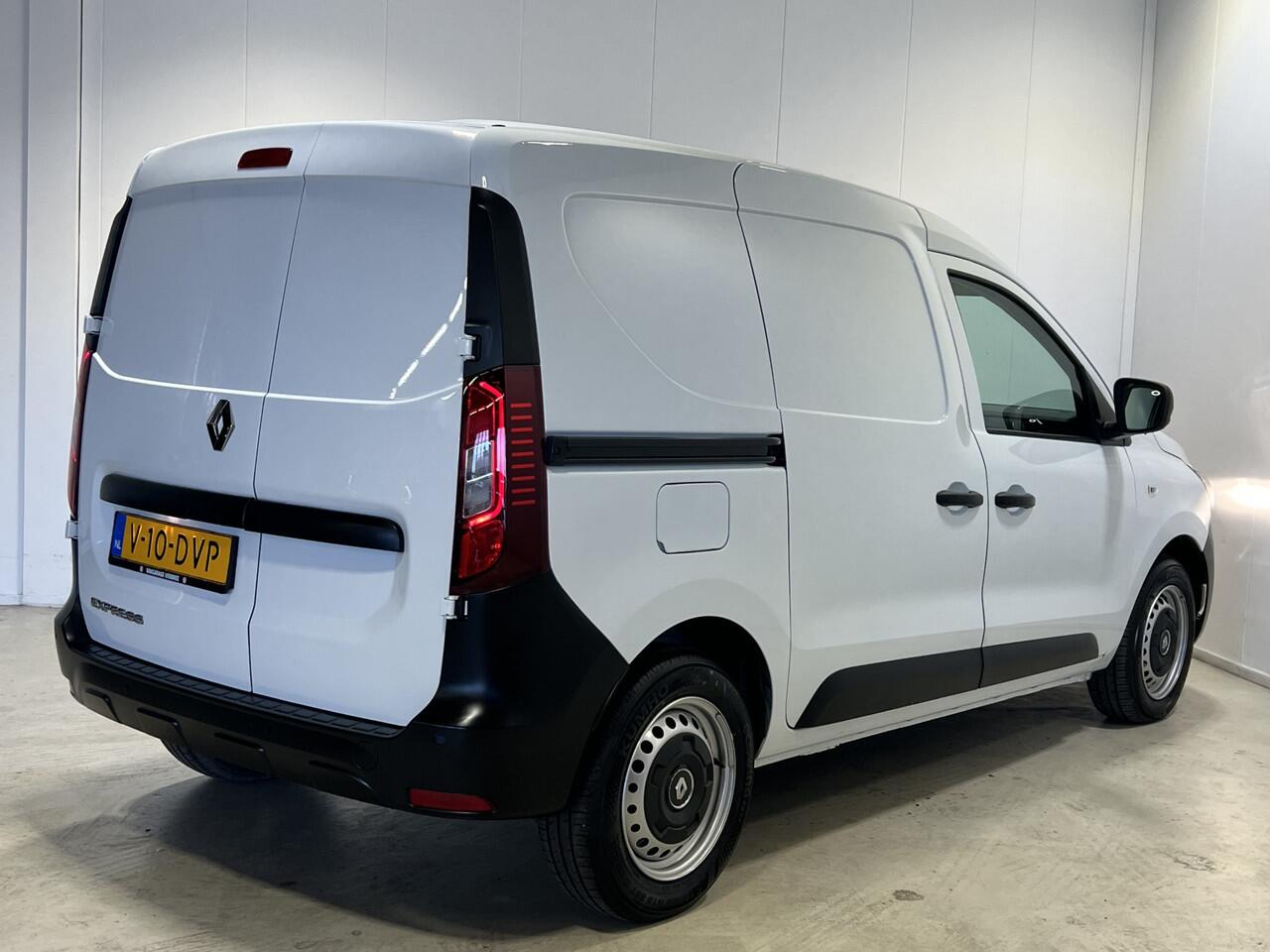 Renault EXPRESS 1.5 dCi 75 Comfort | Navigatie/Android/Apple Carplay | Parkeersensor Achter | Cruise Control | Airco | Zijschuifdeur Rechts |