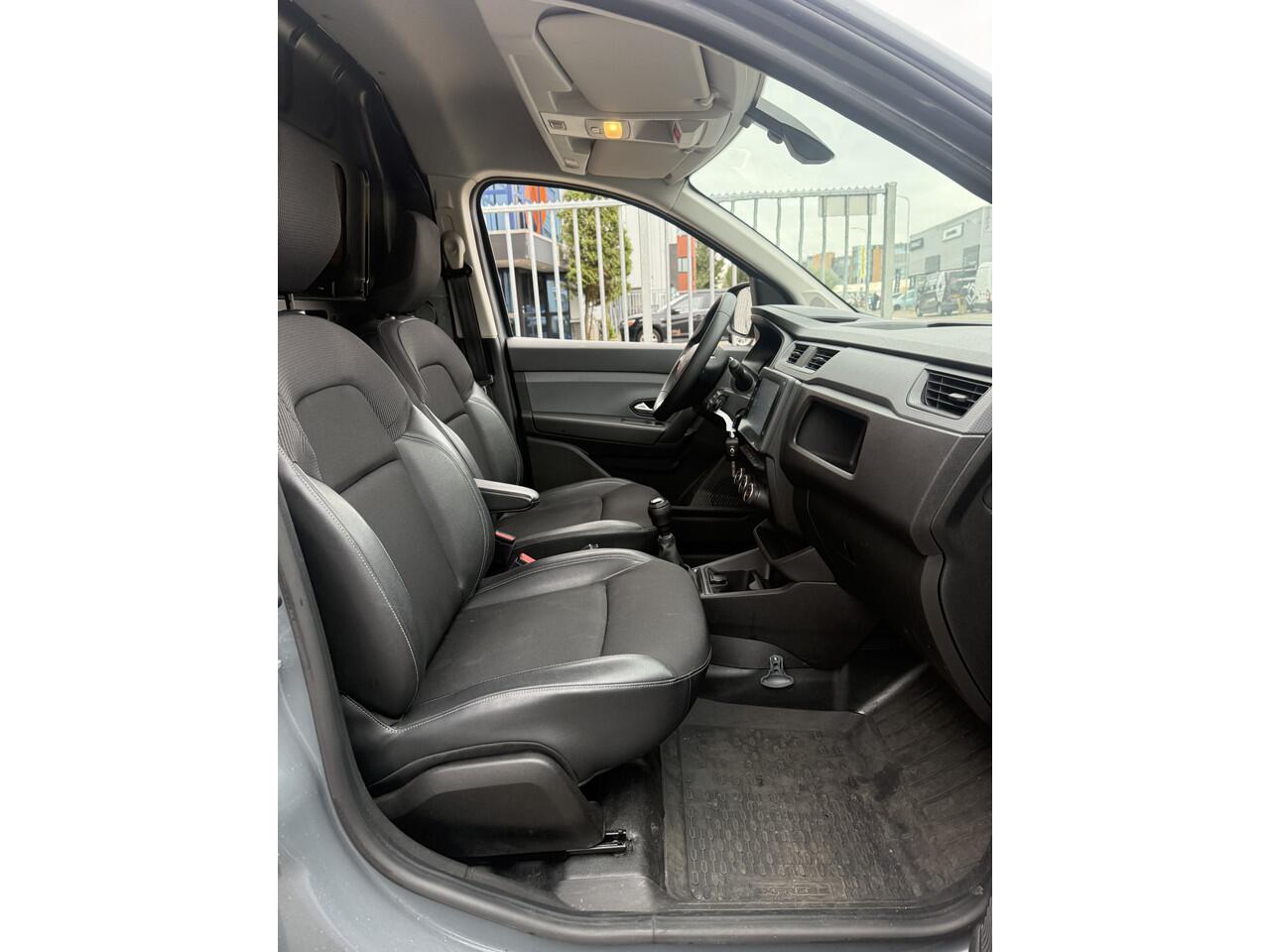 Renault EXPRESS 1.5 dCi 95 Comfort +