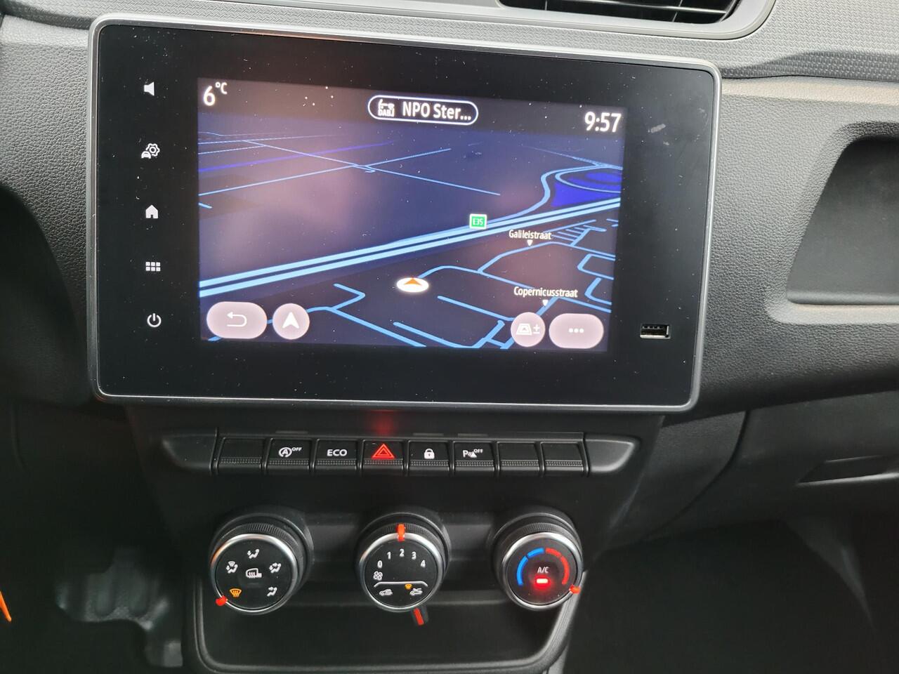 Renault EXPRESS 1.5 dCi 75 Comfort + | Trekhaak | Navigatie | Camera | Dealer Onderhouden