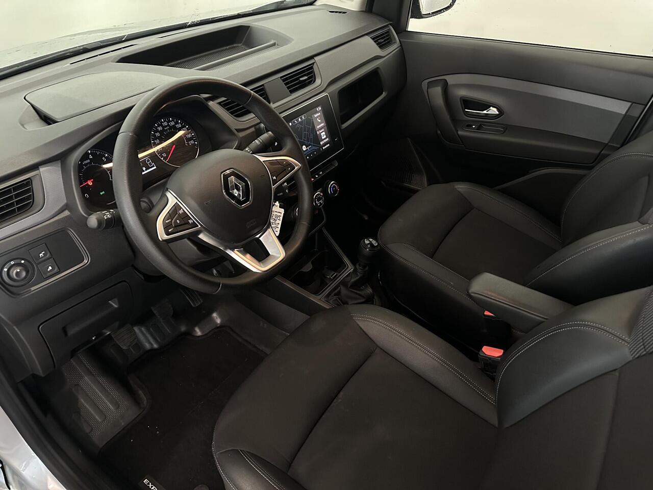Renault EXPRESS 1.5 dCi 75 Comfort + | Navigatie | Sidebars | Trekhaak | All season banden | Bedrijfswageninrichting | Parkeersensoren voor, achter en achteruitrijcamera | Apple Carplay/Android Auto