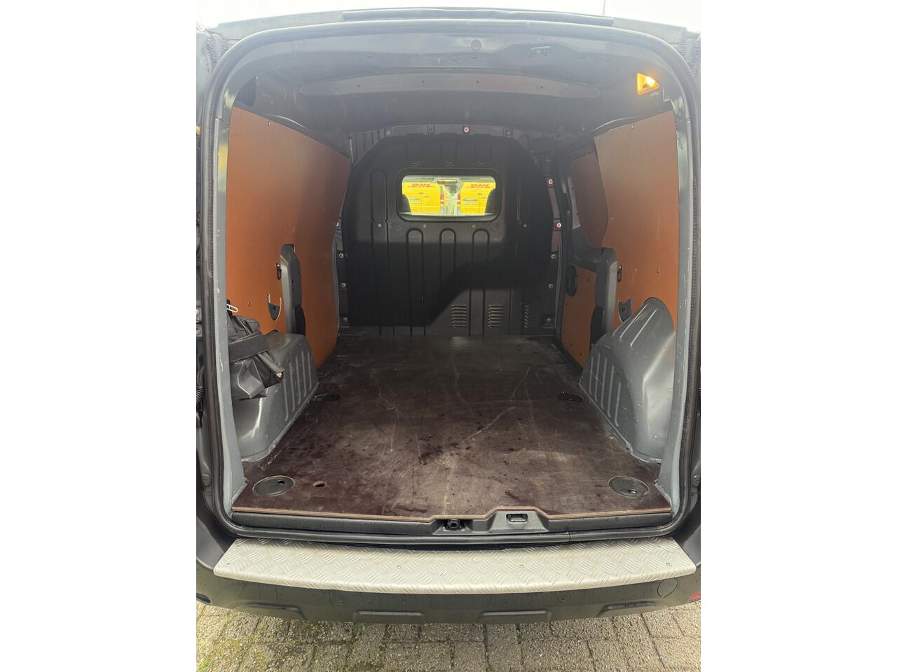 Renault EXPRESS 1.5 dCi 95 Comfort +