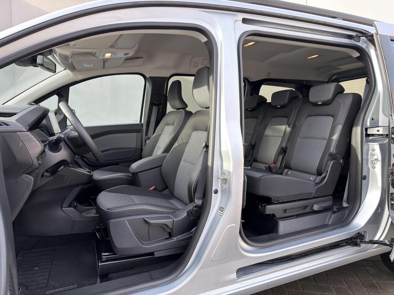 Renault GRAND KANGOO TCe 130 EDC Techno L2 / 7 Persoons / Automaat / Fabrieksgarantie tot 05-2027 / Camera / Navigatie / Cruise / Clima / AppleCarplay & Android auto / Parkeersensoren /