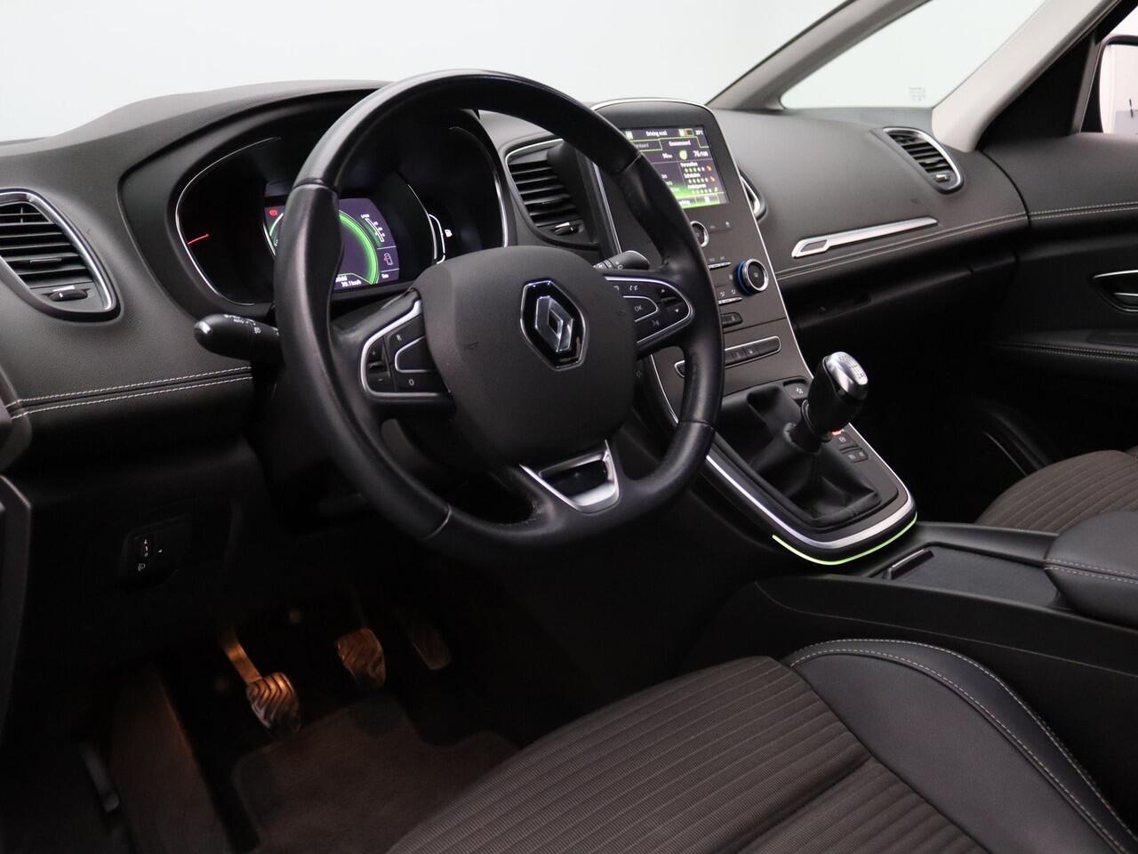 Renault GRAND SCENIC 140pk TCe Intens Camera | Cruise | Navi | Parkeersens. v+a