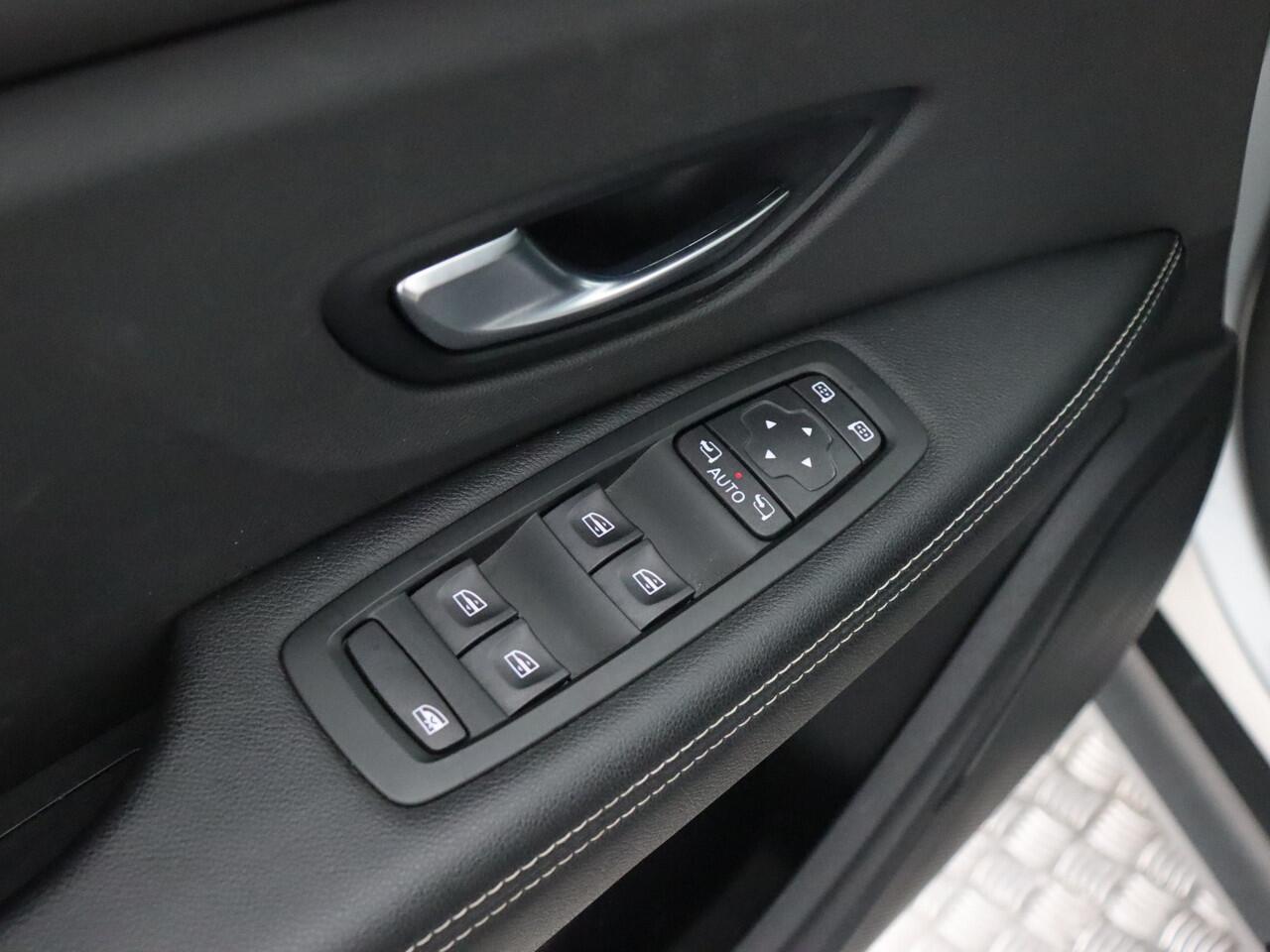 Renault GRAND SCENIC 1.3 TCe Business Zen 7p. (Carplay / Navi / PDC / Cruise / Lane Assist)