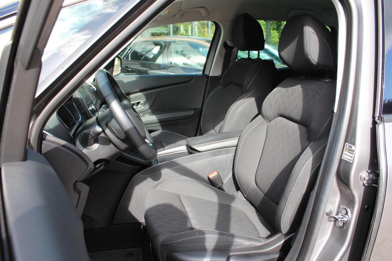 Renault GRAND SCENIC 1.3 TCe 140 Limited Luxe