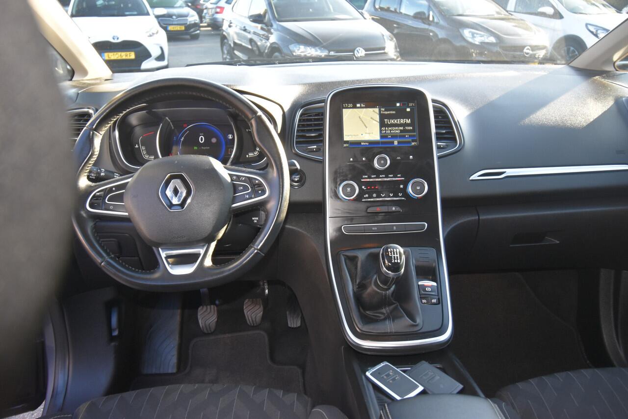Renault GRAND SCENIC 1.3 TCe Limited 7p. , CLIMATRONIC , NAVI , CR CONTR , PDC V+A , LMV20 ,