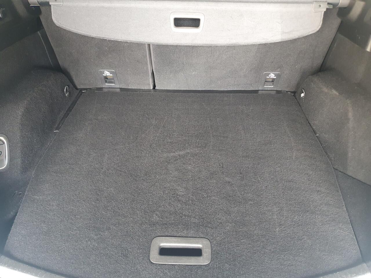 Renault GRAND SCENIC 1.3 TCe Intens NAVI/CRUISE/AIRCO/LMV