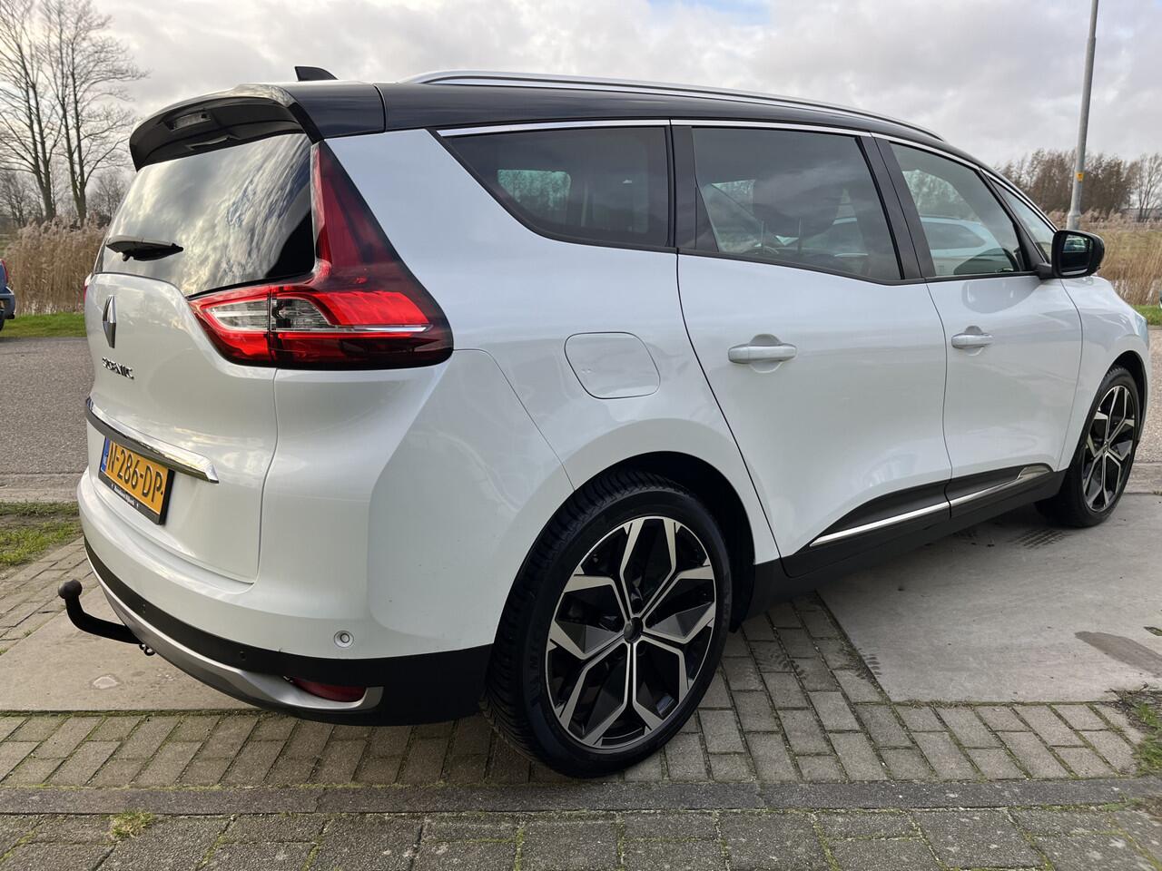 Renault GRAND SCENIC 1.3 TCe Intens 140 PK Automaat / Trekhaak / 7-Persoons / Automaat / Elek Stoelvers. / Stoelverw. / Apple Carplay - Android Auto / Camera /