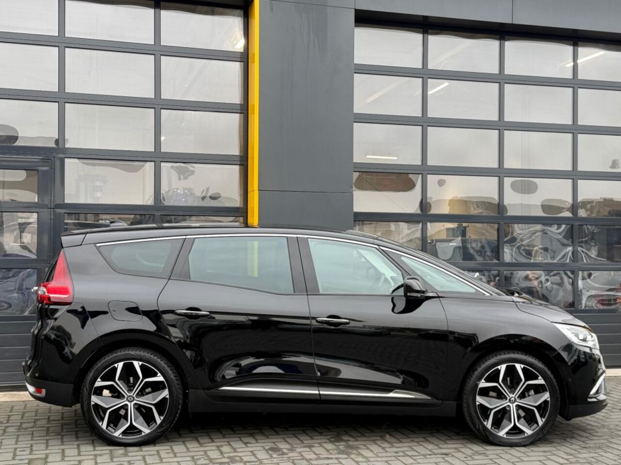 Renault GRAND SCENIC 1.3 TCe 140 Techno 7-P Camera Trekhaak All Season