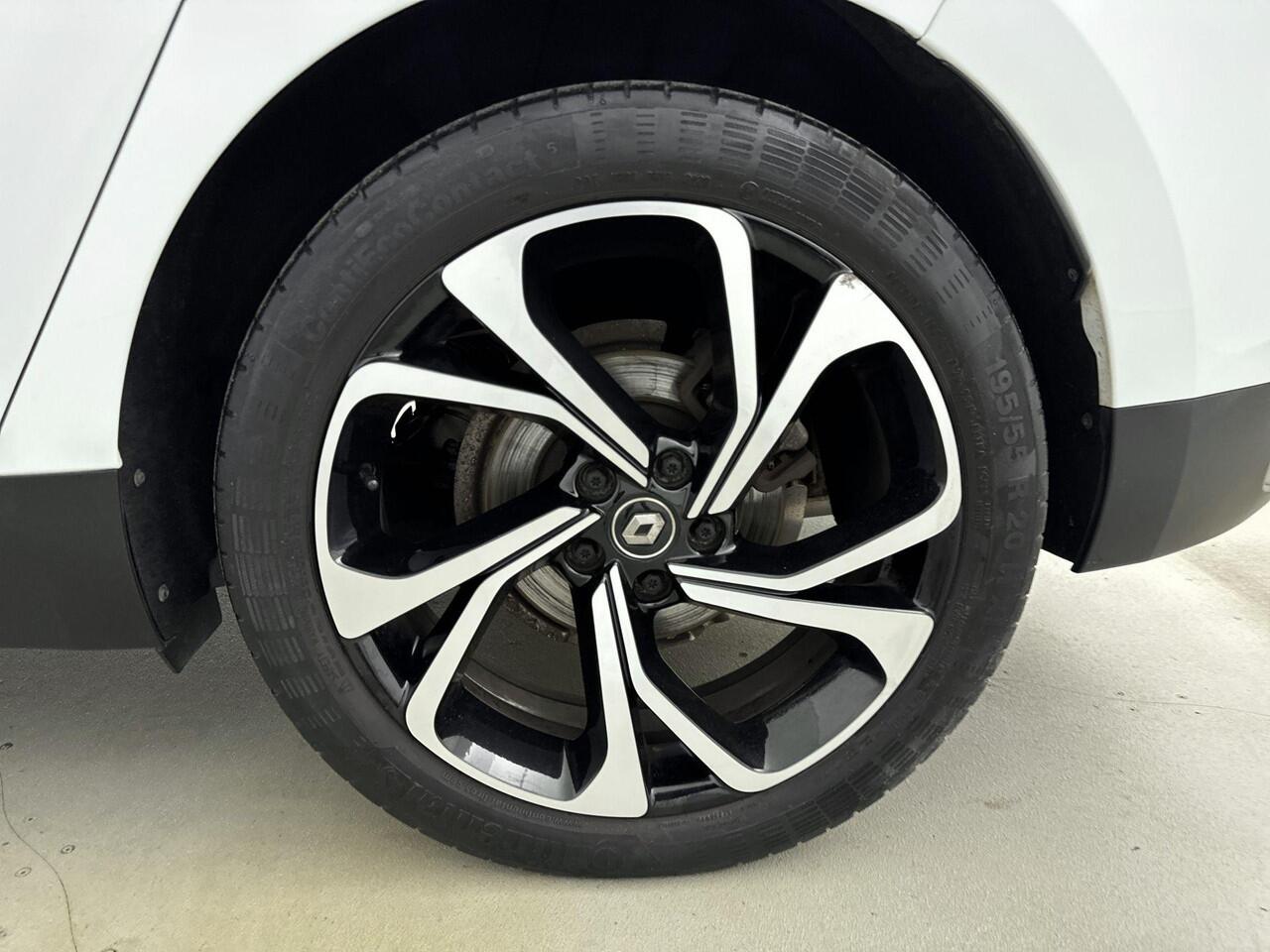 Renault GRAND SCENIC 1.3 TCe Bose 7p. 140Pk | Navigatie | Apple & Android Carplay | Climate Control | Parkersensoren Voor & Achter | Achteruitrijcamera | Panorama-Dak | Bose Geluidsysteem | Privacy Glass | Keyless Entry |