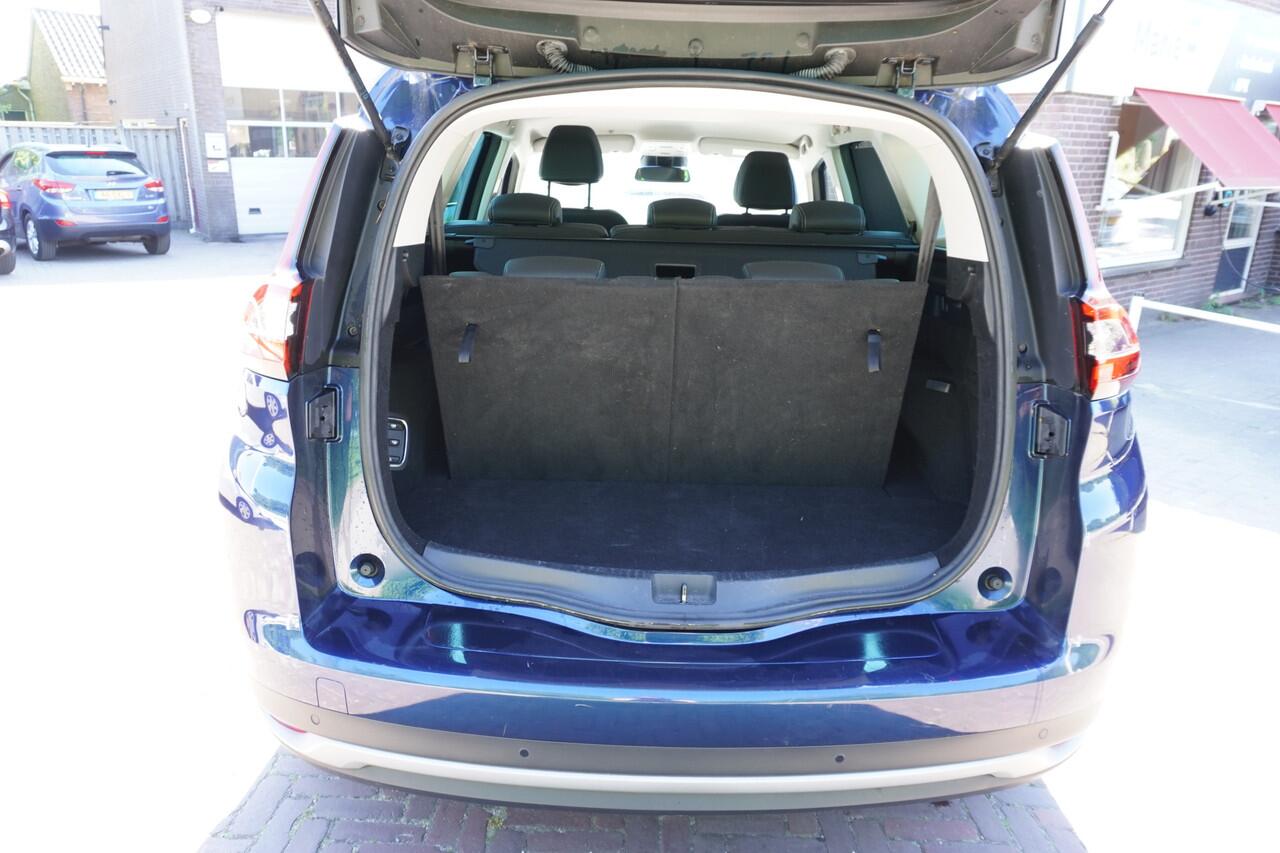 Renault GRAND SCENIC 1.3 TCe Intens 7p. CLIMA CRUISE NAVI HALF LEER