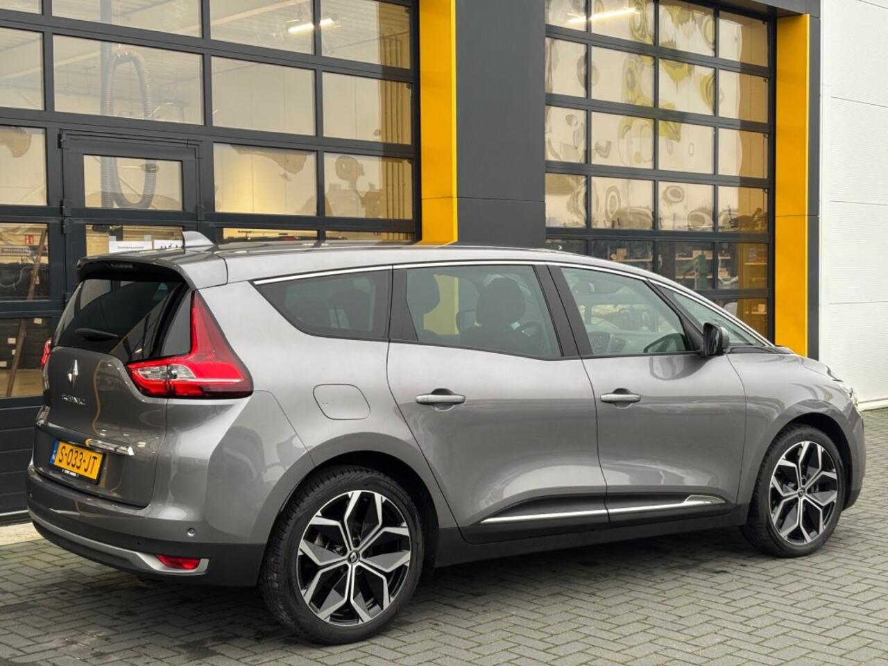 Renault GRAND SCENIC 1.3 TCe 140 Techno 7 pers. Camera Grote Navi Full LED