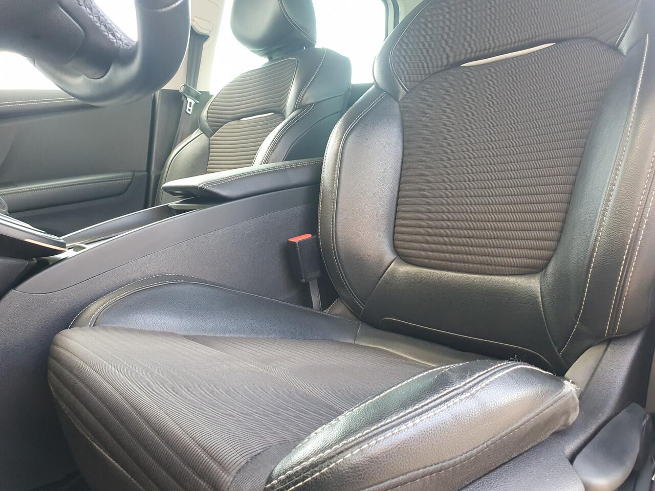 Renault GRAND SCENIC 1.3 TCe Intens NAVI/CRUISE/AIRCO/LMV