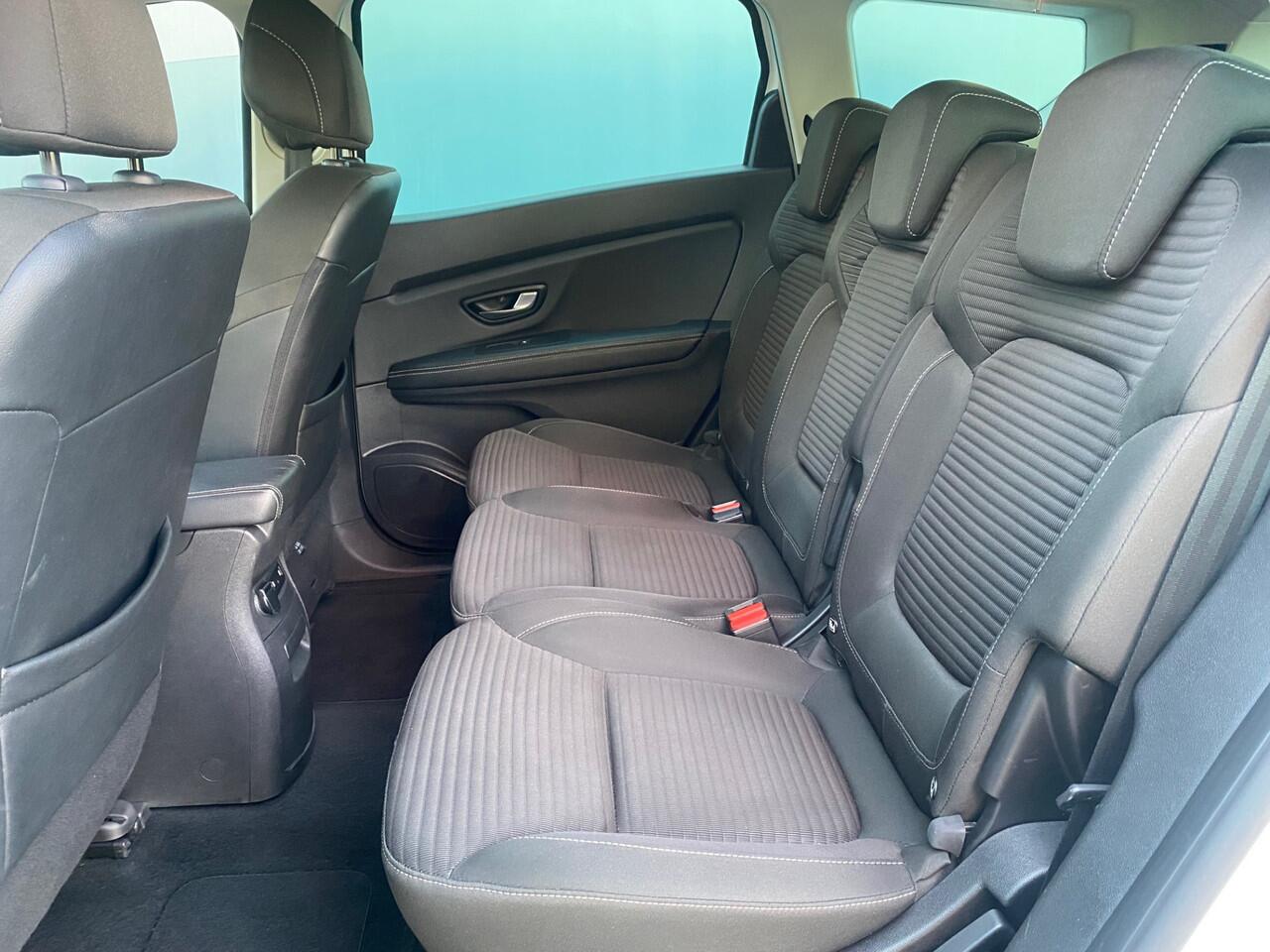 Renault GRAND SCENIC BWJ 2021 | 1.3 TCe 116PK Business Zen 7p. | TREKHAAK | CAMERA | CLIMA | NAVI | CARPLAY | PDC 2X |