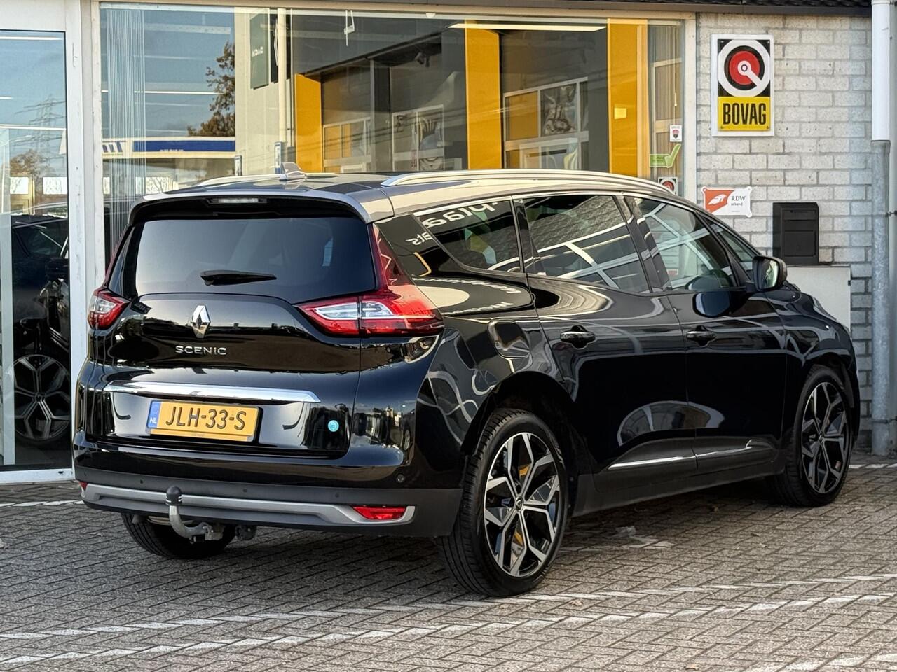 Renault GRAND SCENIC 1.3 TCe Intens 7p. | Trekhaak | Navigatie | Achteruitrijcamera | LED | DAB | Climate Control | Key-less | Cruise Control | Lichtmetaal |