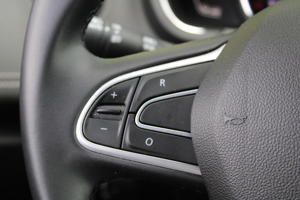 Renault GRAND SCENIC 1.3 TCe Techno 7p. | CAMERA | BLIND SPOT | PARKEERSENSOREN V+A | CLIMATE CONTROL | CRUISE CONTROL | APPLE CARPLAY